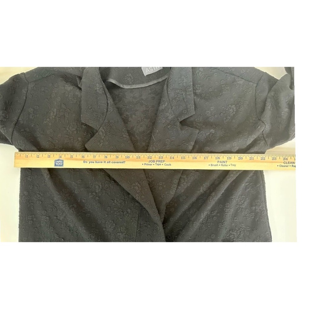 ASTR Blazer Women's Medium Jacket Long Open Cardigan‎ Flower Embroidered Black - Picture 5 of 9